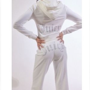 CLASSIC JUICY COUTURE VELOUR TRACKSUIT